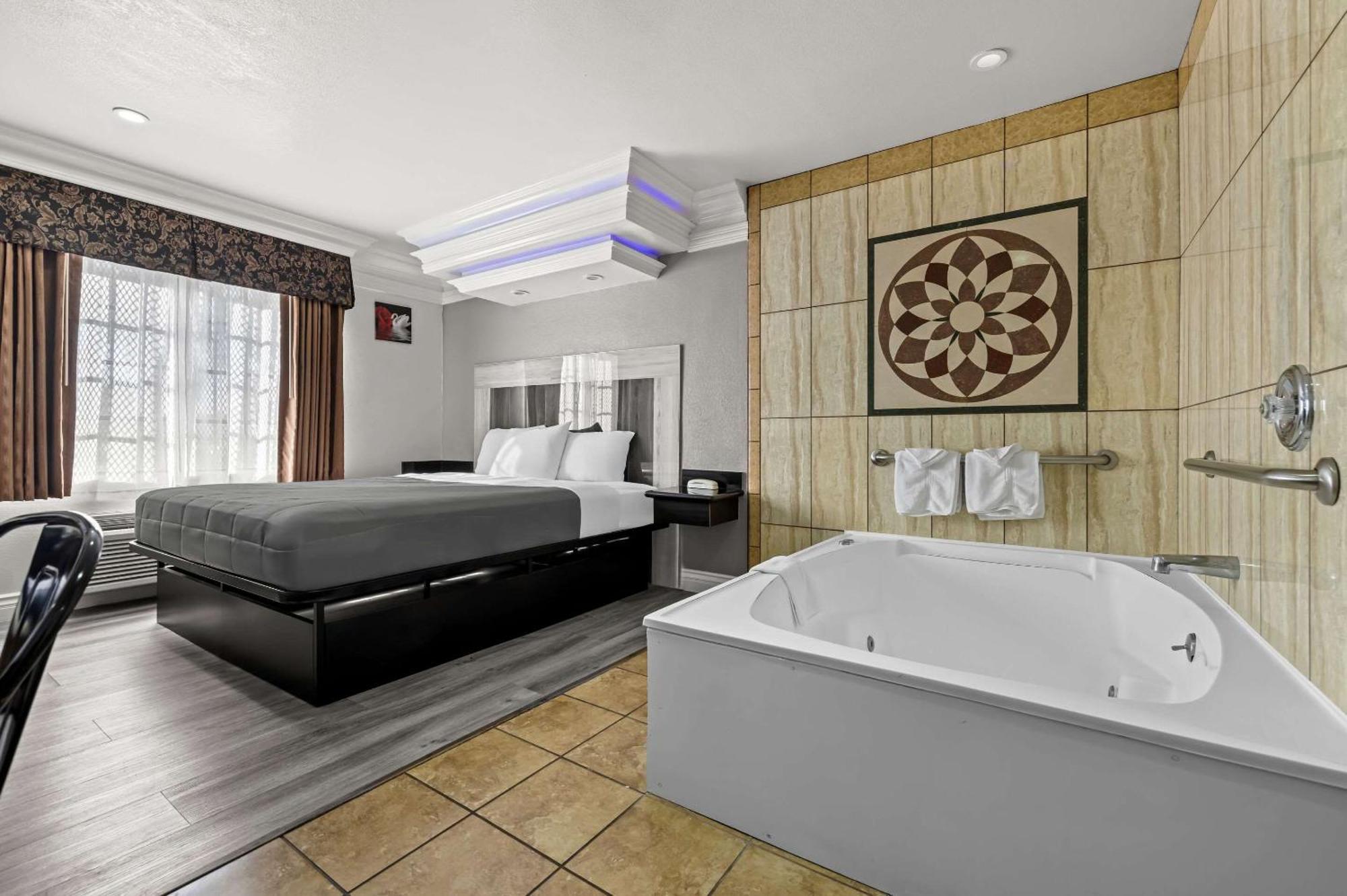 Rodeway Inn Santa Ana Buitenkant foto